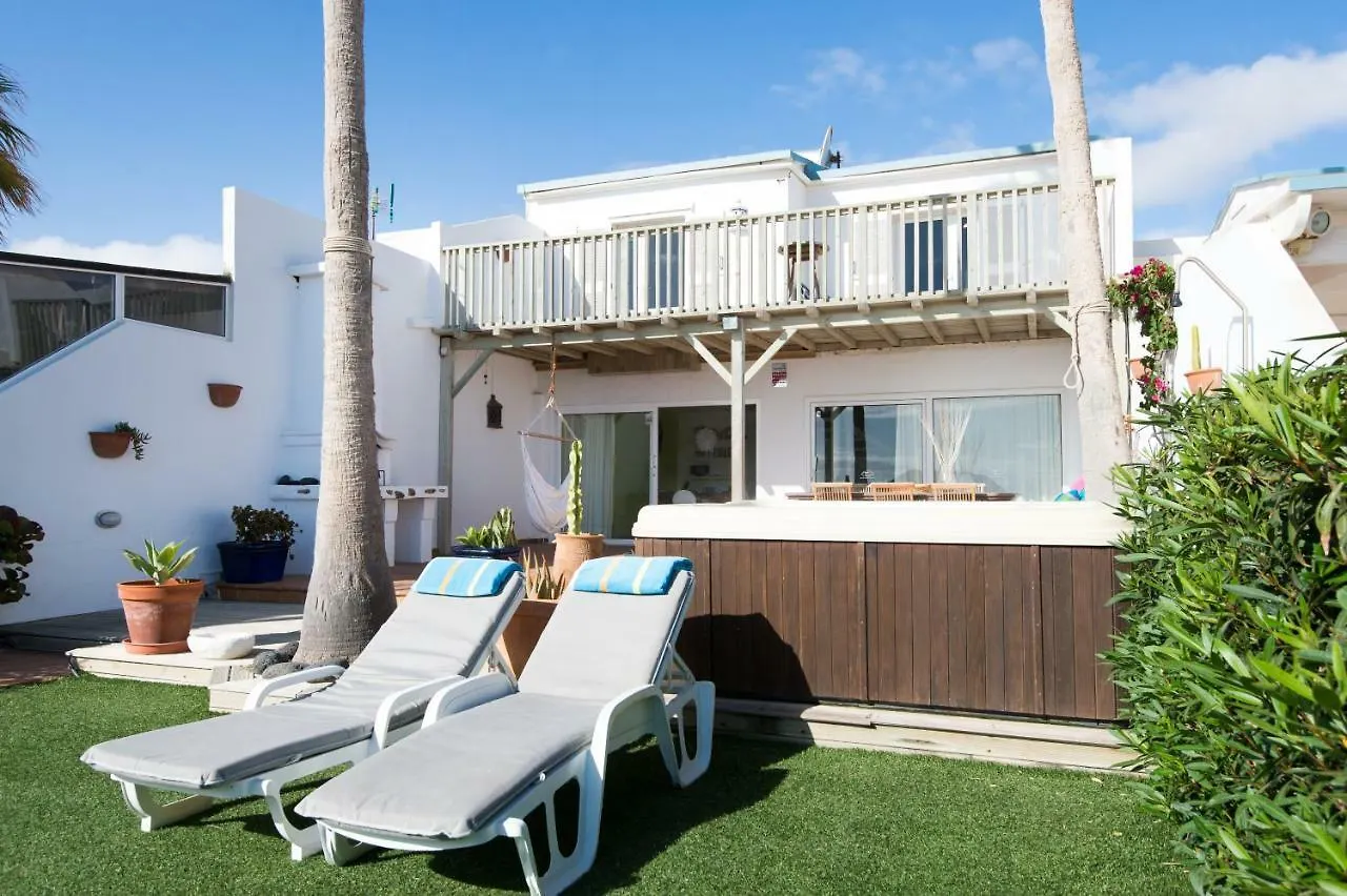 Azzurro Beach Uno Villa Corralejo 0*,  Spain